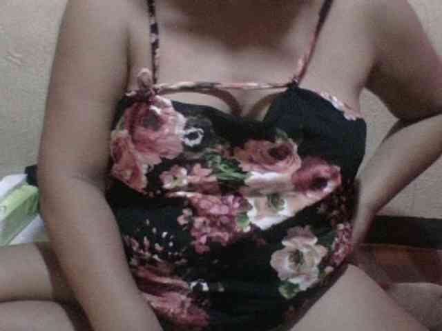 PinayAnna webcam