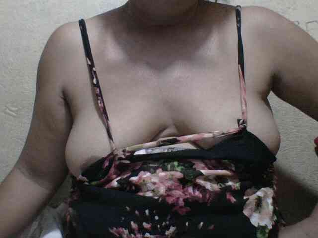 PinayAnna webcam