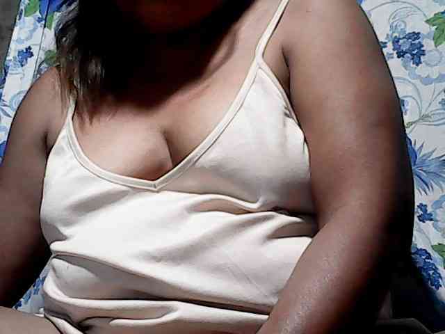 PinayAnna webcam