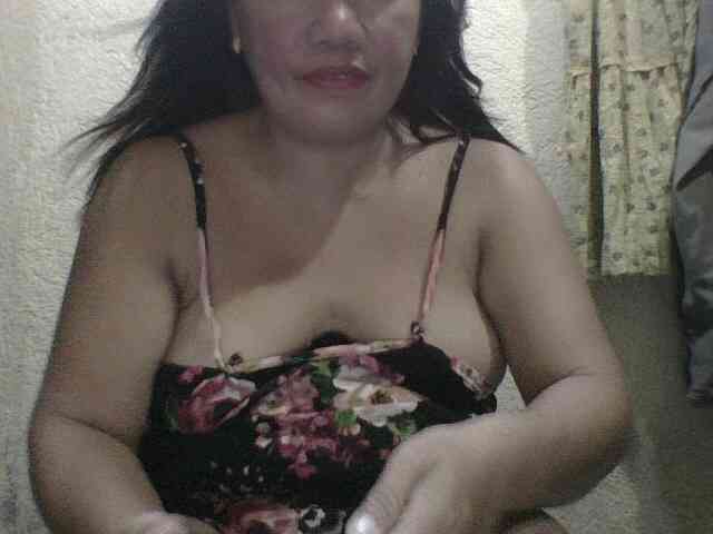 PinayAnna webcam
