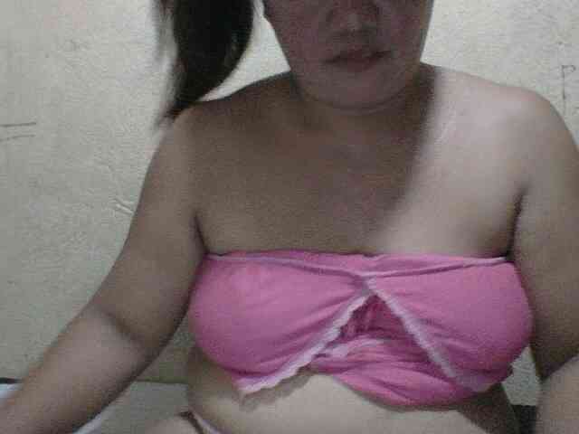 PinayAnna webcam
