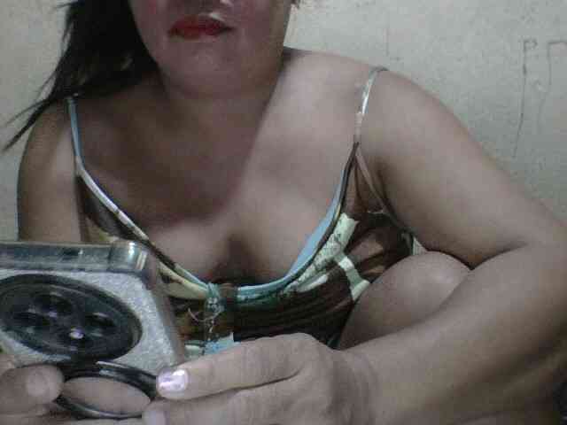 PinayAnna webcam