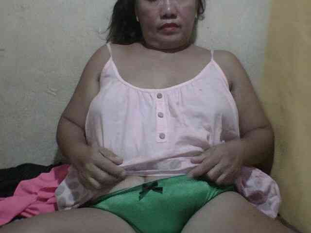 PinayAnna webcam