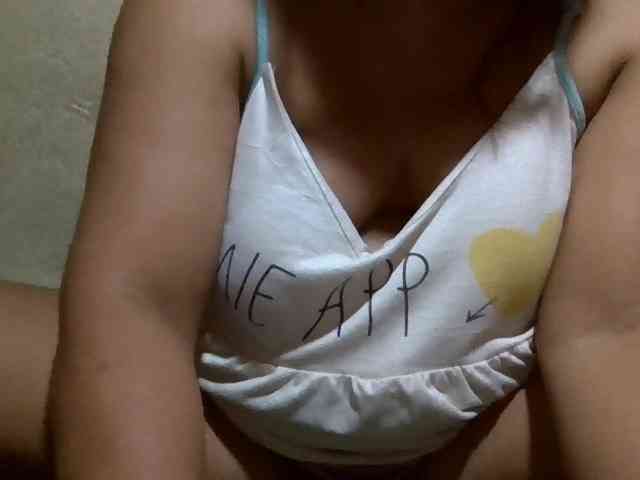 PinayAnna webcam