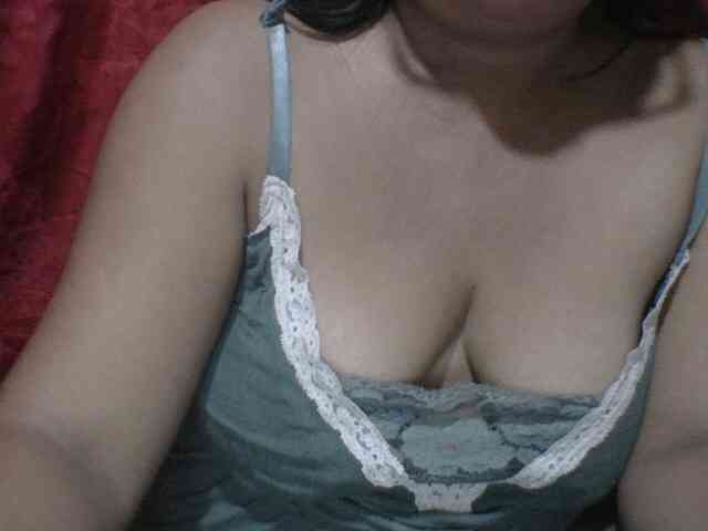 PinayAnna webcam
