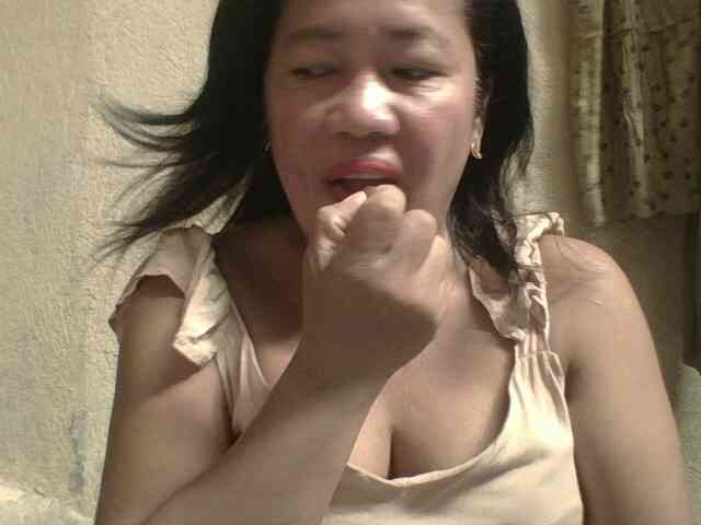 PinayAnna webcam