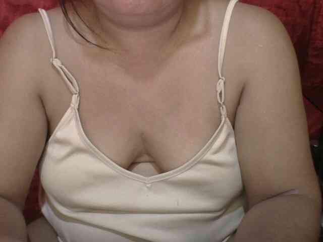 PinayAnna webcam