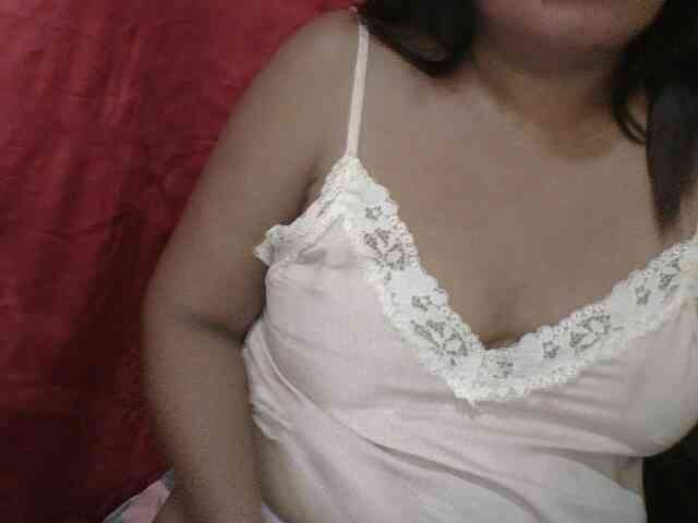 PinayAnna webcam