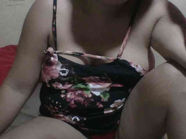 PinayAnna webcam