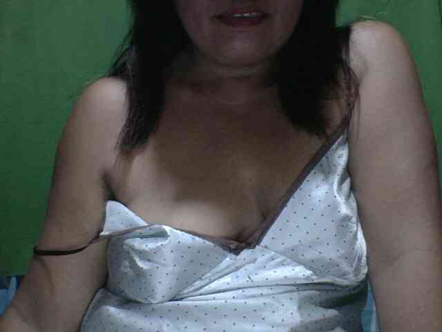 PinayAnna webcam