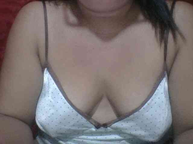 PinayAnna webcam