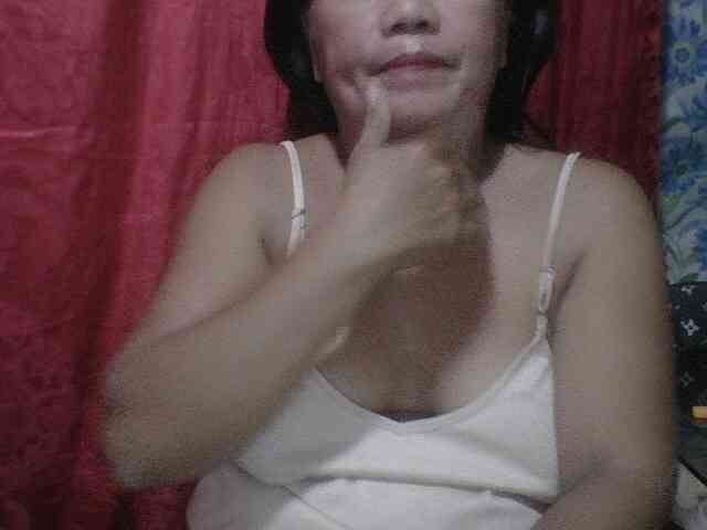 PinayAnna