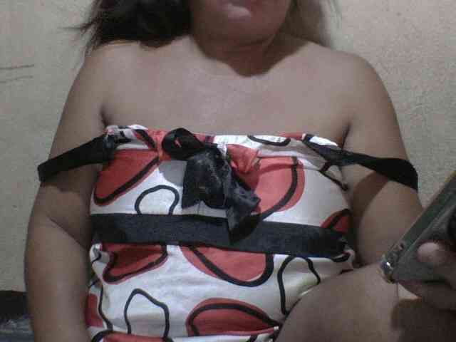 PinayAnna webcam