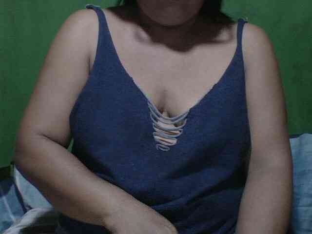PinayAnna webcam