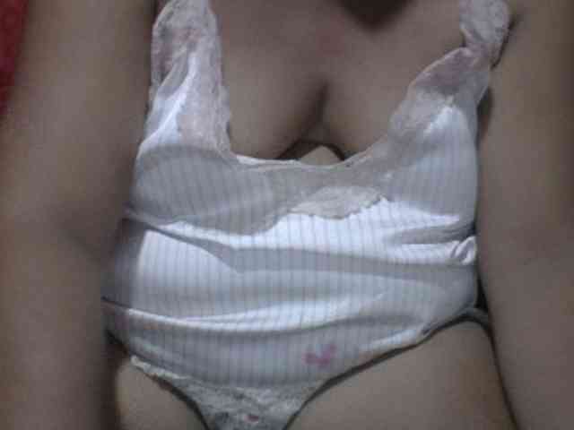 PinayAnna webcam