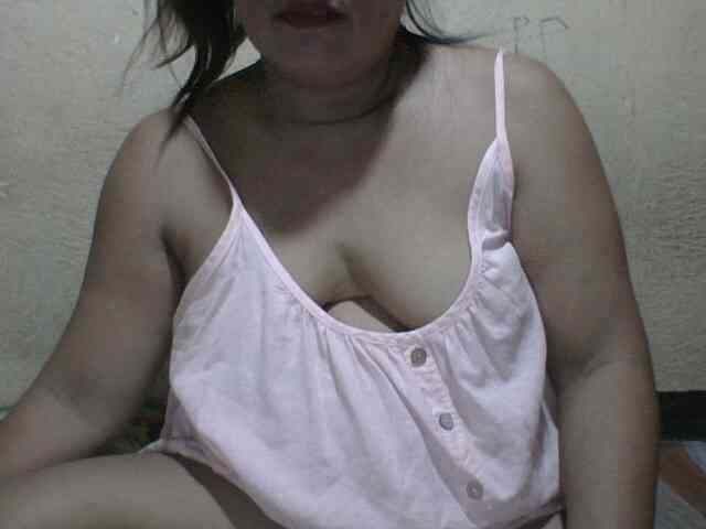 PinayAnna webcam