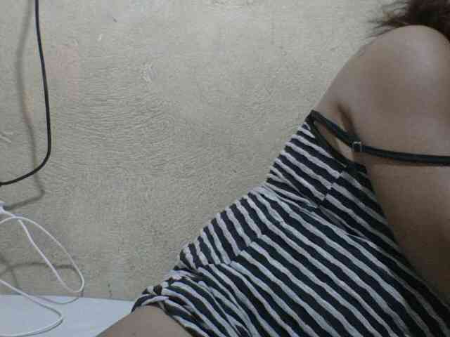 PinayAnna webcam