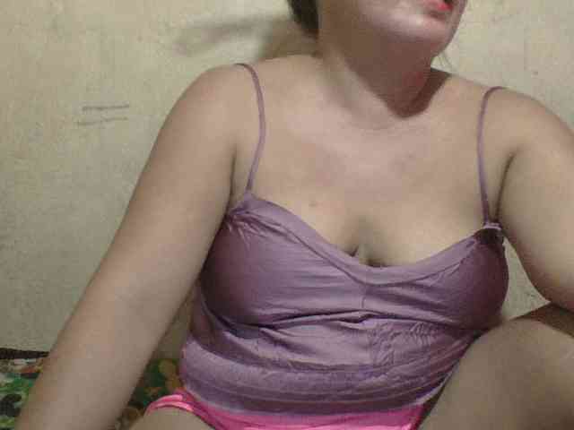PinayAnna webcam