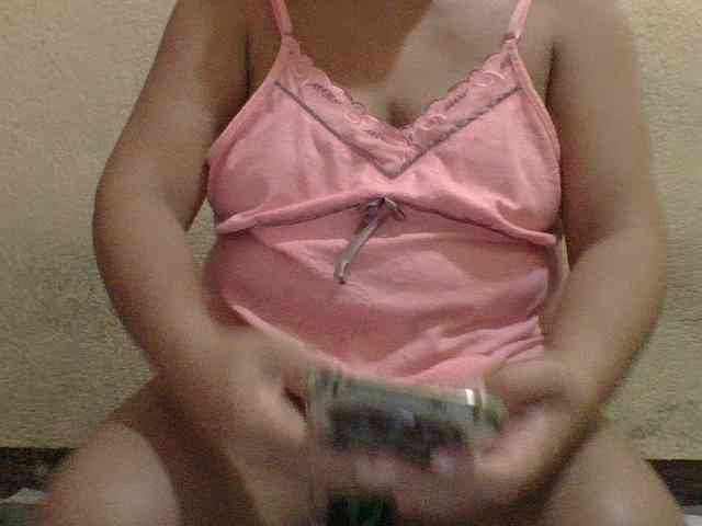 PinayAnna webcam