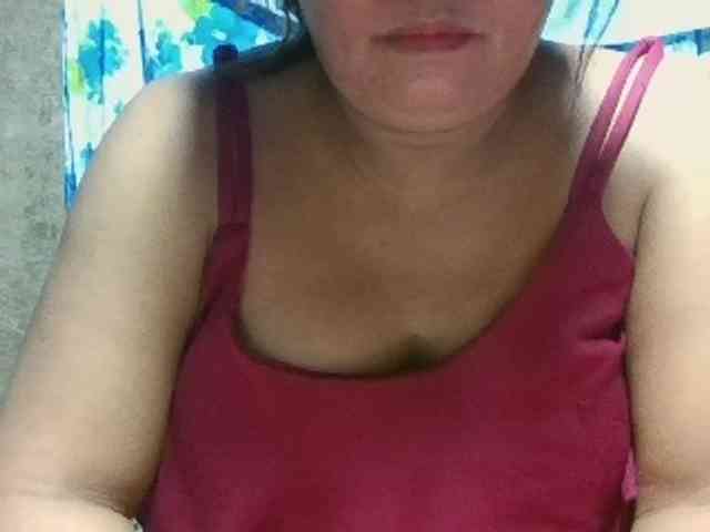 PinayAnna webcam