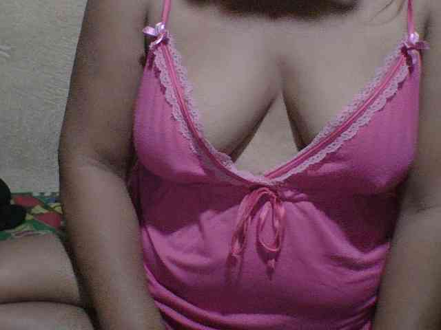PinayAnna webcam