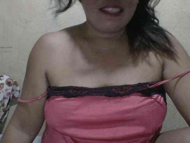 PinayAnna webcam
