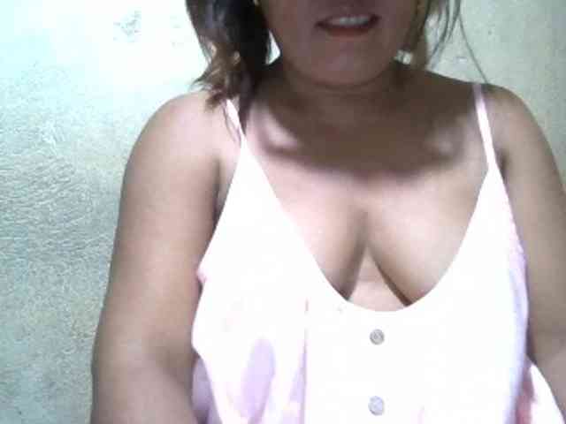 PinayAnna webcam