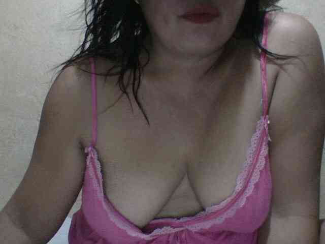 PinayAnna webcam