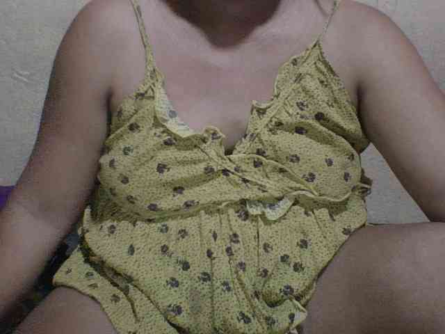 PinayAnna webcam