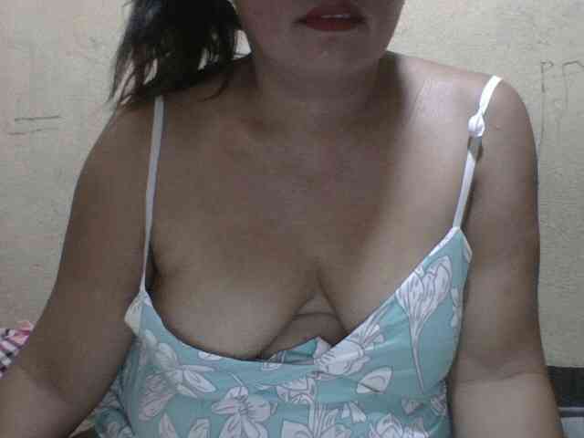 PinayAnna webcam