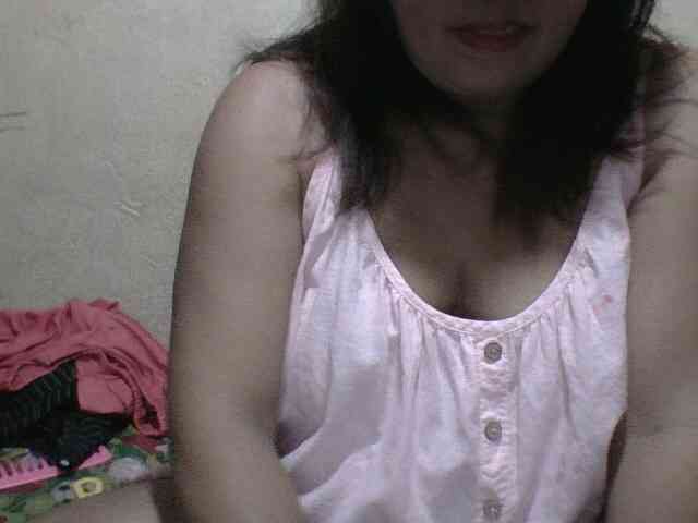 PinayAnna webcam