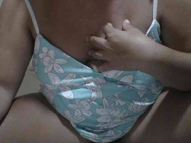 PinayAnna webcam