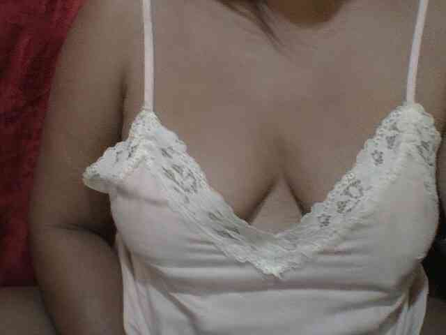 PinayAnna webcam