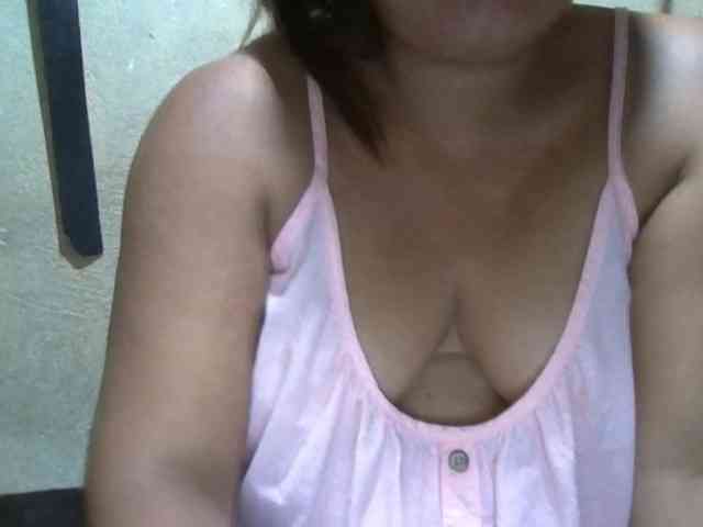 PinayAnna webcam