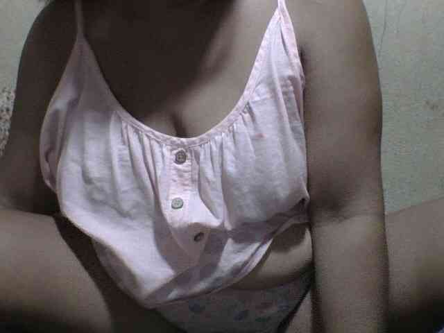 PinayAnna webcam