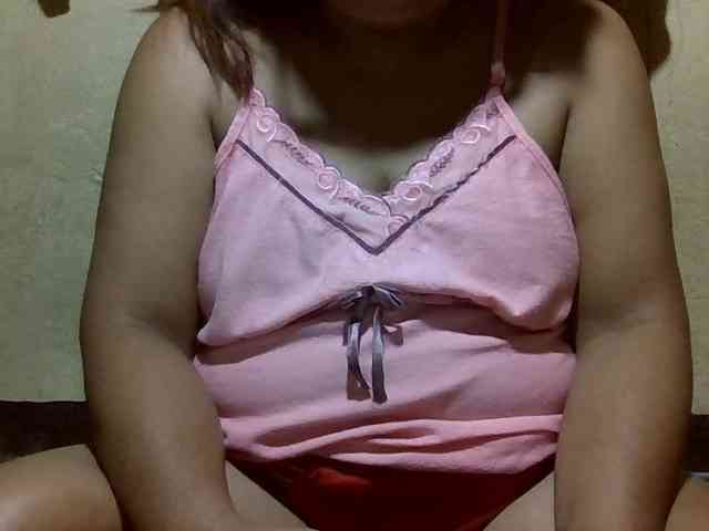 PinayAnna webcam