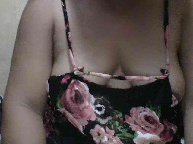 PinayAnna webcam