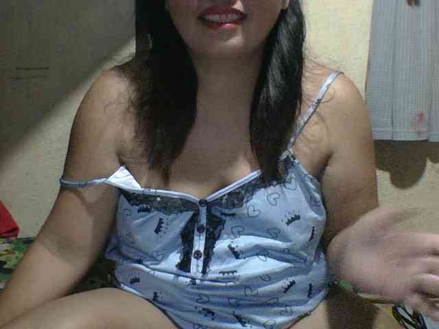 PinayAnna webcam