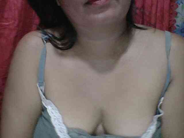 PinayAnna webcam