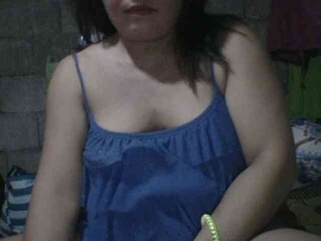 PinayAnna webcam