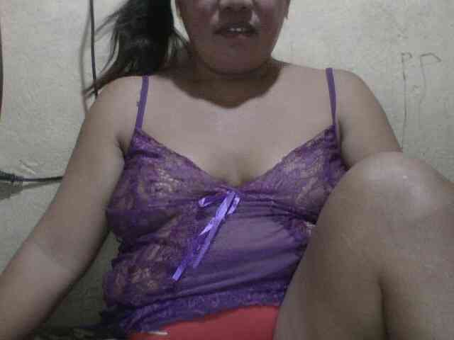 PinayAnna webcam