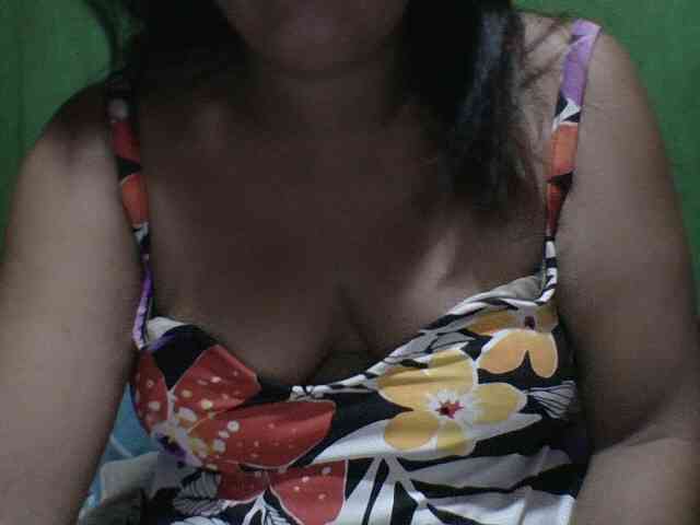 PinayAnna webcam