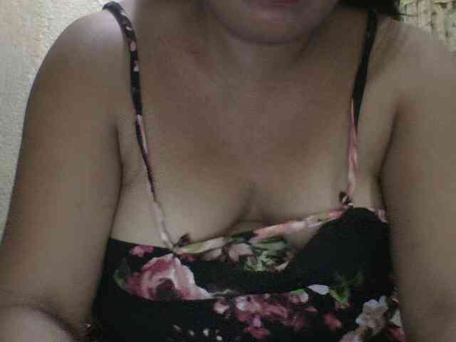 PinayAnna webcam