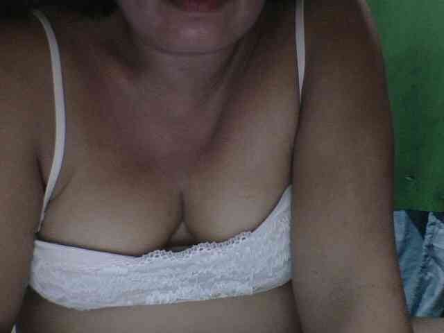 PinayAnna webcam