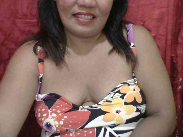 PinayAnna webcam