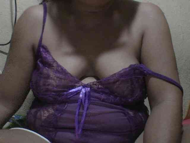 PinayAnna webcam