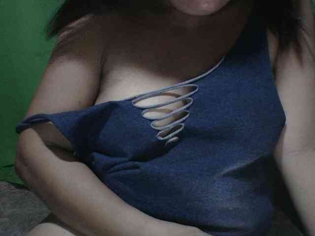 PinayAnna webcam