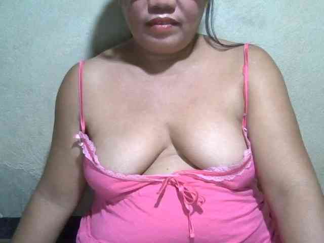 PinayAnna webcam