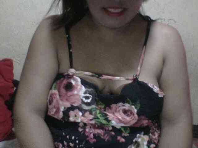 PinayAnna webcam