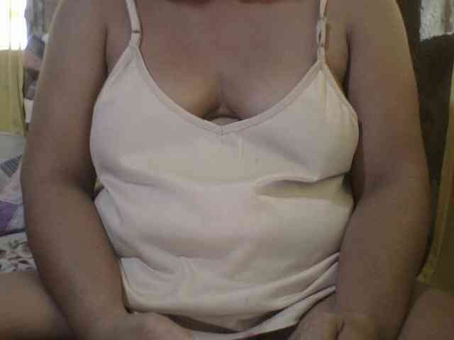 PinayAnna webcam